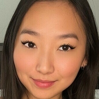 А.Аміна Оголені