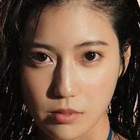 Абе Нацукі Оголені