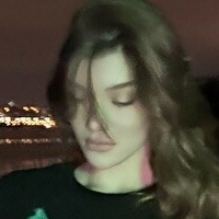 Аделинафіен Оголені