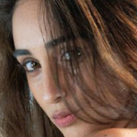 Але Сквірт Оголені