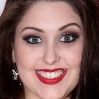 Еллі Пірсон Оголені