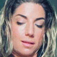 Елісон Лі Гроувс Оголені