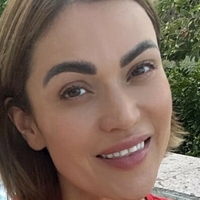 Алісса Ріс Оголені