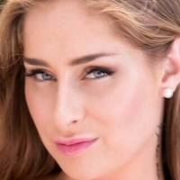 Амбар Лапьєдра Оголені