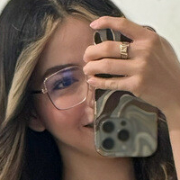 Америка Сото Оголені