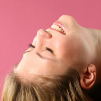 Емі Кінкі Оголені