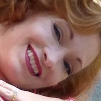 Анджела Джин Оголені