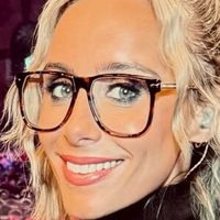 Анна Вулхаус Оголені