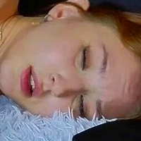 ЕнніФокс Оголені