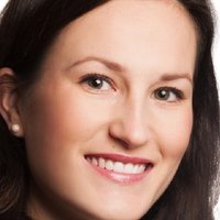 Анніка Вальтер Оголені