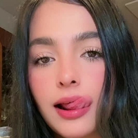 Арелі Ферреро Оголені