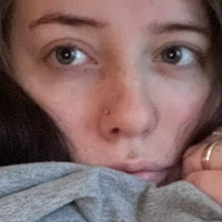 ешлілі Оголені