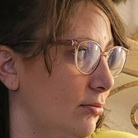 Астрід Роуз 22 Оголені
