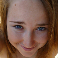 A Tiny Nomad Оголені