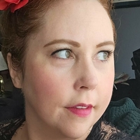 Ава Стоун Оголені