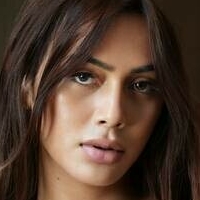 Аятс Оголені