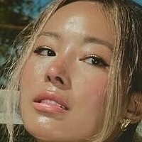 Бо Вікторія Оголені