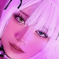 Белл Файр Оголені