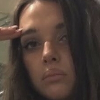 Бенита Баню Оголені