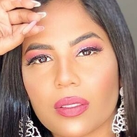 Б'янка Безерра Оголені