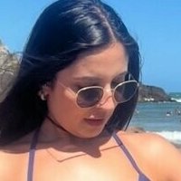 Бренда Роса Оголені