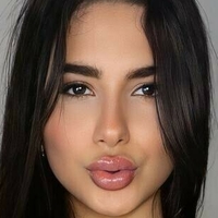 Брієн Кісс Оголені