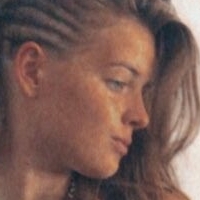 Камі Бад Оголені