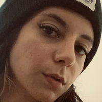 Камілепросаа Оголені