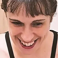 Карла Лусія Оголені