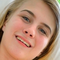 Кармен Джулія Оголені