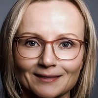Катлен Гавлих Оголені