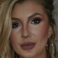 Ческа Феррарі Оголені