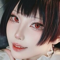 Чіро Фхобія Оголені