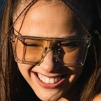 Кларикремаші Оголені