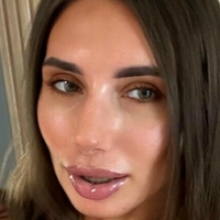 Клео.Патріс Оголені