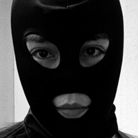 Клаудіклауч Оголені