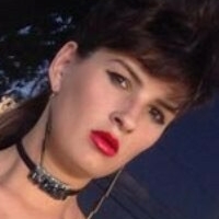 Крістал Робін Оголені