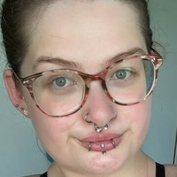 Кервікеррі Оголені