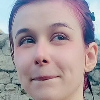 кслибри Оголені