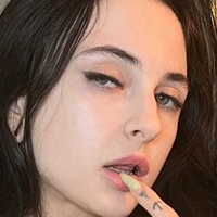 Дайссі Оголені