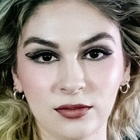 Даніела Вільярреал Оголені