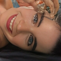 Де Жарден Оголені