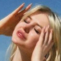 Діана Астер Оголені