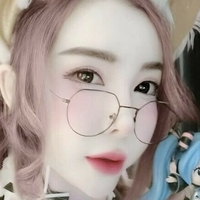 діджеїканом65.6395 Оголені