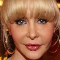 Доллі Бастер Оголені