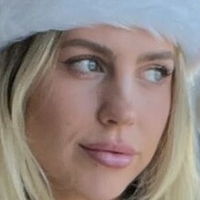 Еден Гросс Оголені