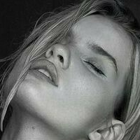 Екрнв Оголені