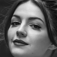 Елла Хант Оголені
