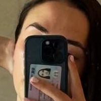 Елла Міллс Оголені