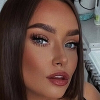 Еллі Лу Оголені